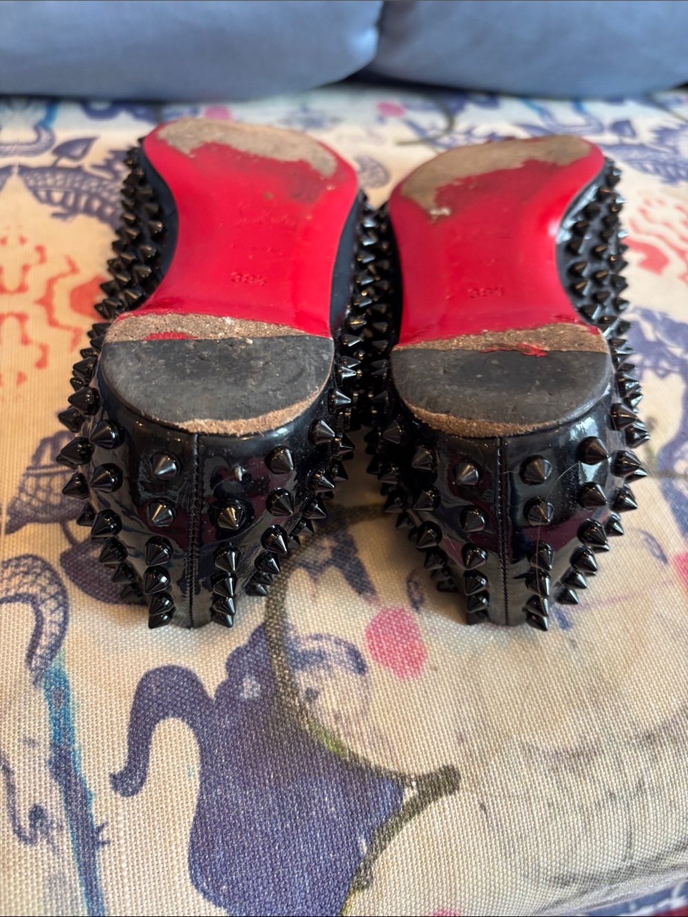 Christian Louboutin Black Patent Spike-Embellished Ballet Flats - Picture 3 of 8